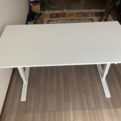 イケア IKEA スタンディングデスク昇降式 TROTTEN ト...