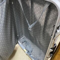 リサイクルショップどりーむ荒田店No.3752　キャリーバッグ♪　カギ付き　ベルト付き！の画像