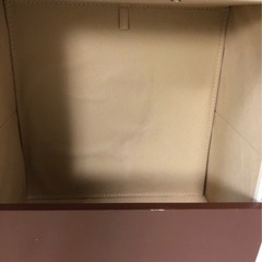 衣装ケースの画像