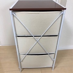 衣装ケースの画像