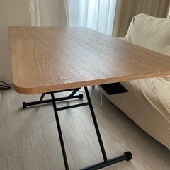 LOWYA [幅118.5] ダイニングテーブル 昇降式 リフトアップ 折畳み ローテーブルとしても使用可能 キャスター付き 木製の画像