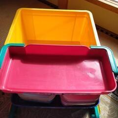 おもちゃ箱の画像