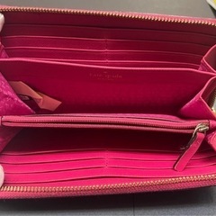 きまりました　セール　中古　ケイトスペード　財布　ショッキングピンクの画像