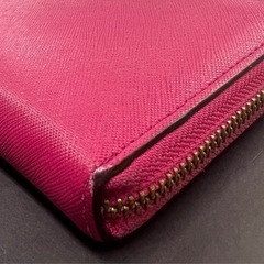 きまりました　セール　中古　ケイトスペード　財布　ショッキングピンクの画像
