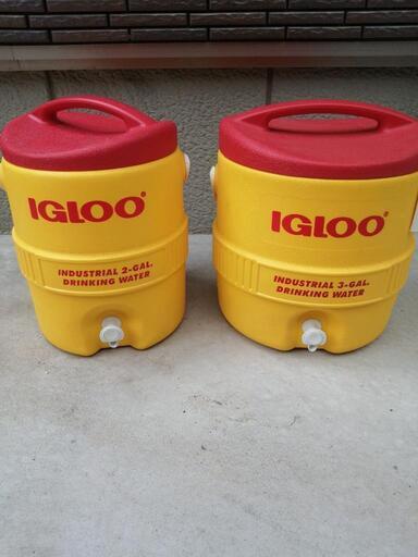 キャンプに！　IGLOO ウォータージャグ