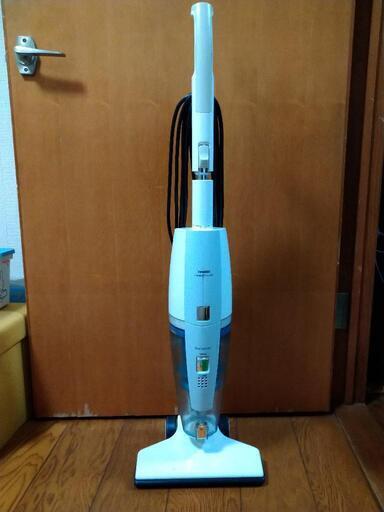 ツインバード　ハンディ掃除機