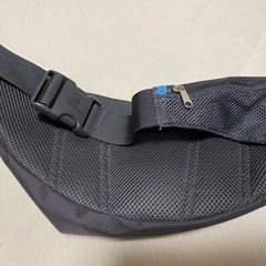 THE NORTH FACE、ショルダーバッグの画像