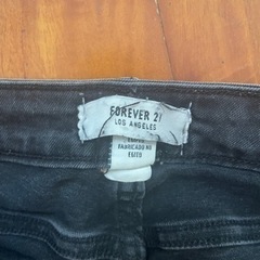FOREVER 21  Gジャン・ジーンズの画像