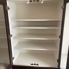 食器棚の画像