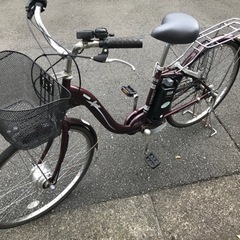 電動ハイブリッド自動車