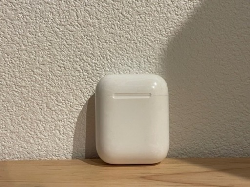 airpods 第一世代  ケースとイヤフォン