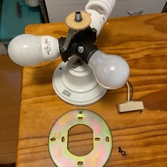 レトロな照明器具の画像