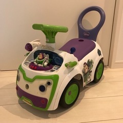 バズライトイヤー 乗用玩具 子供