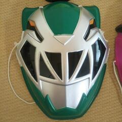 【決まりました】仮面ライダーとリュウソウジャーなどのお面 4個セットの画像