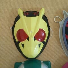 【決まりました】仮面ライダーとリュウソウジャーなどのお面 4個セットの画像