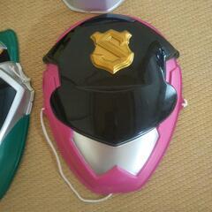 【決まりました】仮面ライダーとリュウソウジャーなどのお面 4個セットの画像