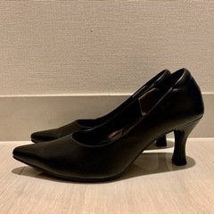 【美品】closshi パンプス25.5cmの画像