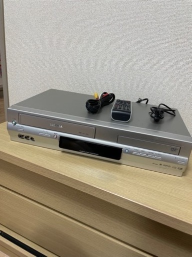 TOSHIBA DVDビデオプレーヤー