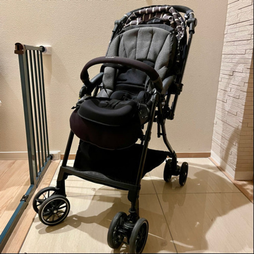 【Combi(コンビ)】2020年製 スゴカルシリーズ A型ベビーカー