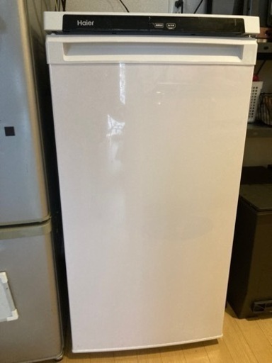 ハイアール　冷凍庫　JF-NU102C