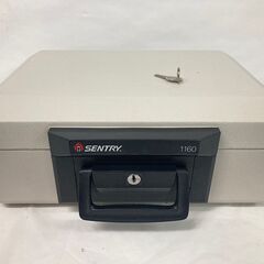 中古 SENTRY セントリー　ポータブル耐火金庫 手提げ金庫 ...