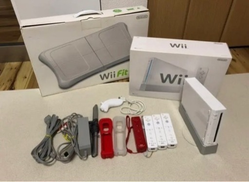 Wii WiiFit セット 本体 リモコン ヌンチャク コード