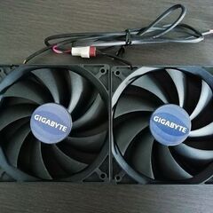 GIGABYTE社製_2in1_PCケースファン(120mm)