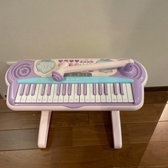 サンリオ おもちゃピアノ　マイク付き　