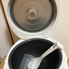 タイガー炊飯器5合炊の画像