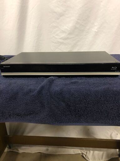 (売約済み)500GB シャープ/SHARP/AQUOS HDD/BDレコーダー BD-W580 リモコン付 2番組同時録画　3D対応機 2016年製