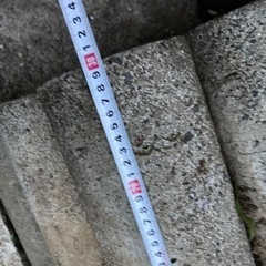 コンクリート　柱状のもの　ガーデニングなどにの画像