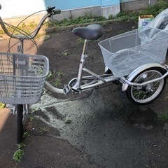 三輪車