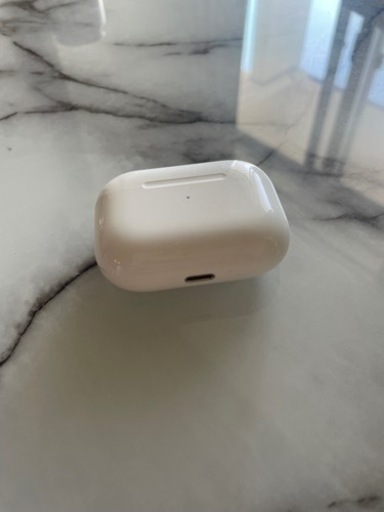AirPods Pro ケースのみ