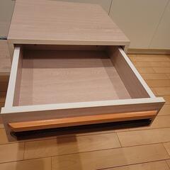 センターテーブルの画像