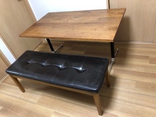北欧系　カフェテーブルとベンチのセット