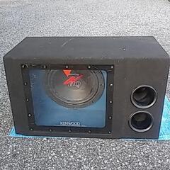 サブウーハー取り付けします。