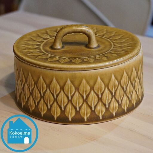 デンマークよりKRONJYDEN(クロニーデン)社のJens H. Quistgaard(イェンス・クイストゴー)がデザインを手がけたRelief(レリーフ) 蓋付シュガーポット。キャニスターCJ115