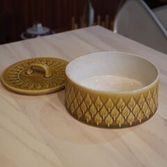デンマークよりKRONJYDEN(クロニーデン)社のJens H. Quistgaard(イェンス・クイストゴー)がデザインを手がけたRelief(レリーフ) 蓋付シュガーポット。キャニスターCJ115の画像