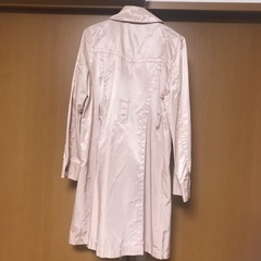 美品　アーモワールカプリス　トレンチコート Mサイズ　の画像