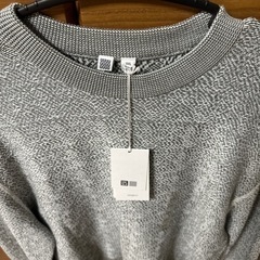 [新品未使用]メンズクールネックセーターの画像