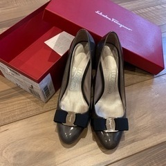 フェラガモ　パンプス❁