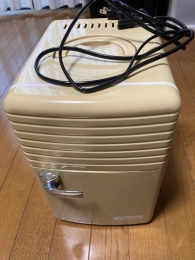 ⭐️ミニ小型冷蔵庫　　値下げ可
