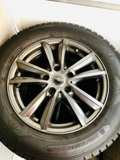 215/60R 16 スタッドレスタイヤホイールセット