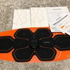 シックスパッド　アブズベルト　（高伝導ジェルシート2箱付き）の画像