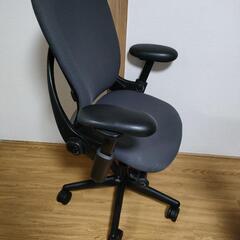 Steelcase リープチェアの画像