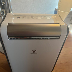 シャープ　CV-U100C　冷風　除湿　衣類乾燥　除菌イオン