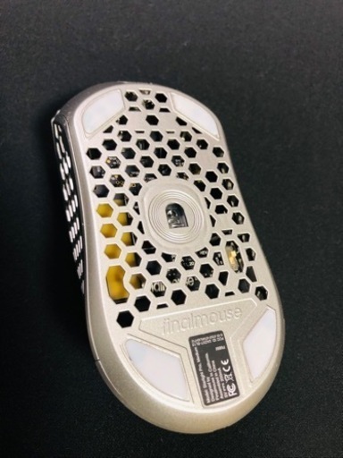 Finalmouse Starlight Pro - TenZ / Mサイズ