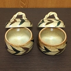 陶器器・2個セットの画像