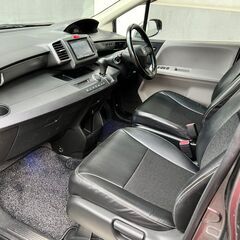フリード1.5　FLEXエアロ　H22　車検5/1　走行114000ｋ　社外ＨＤＤナビ＆フルセグＴＶ＆カラーバックカメラ　黒革調シートカバー　左側パワースライドドア　純正エアロ＆15ＡＷ　キセノン　1オーナー　5人乗の画像