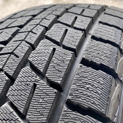 ランクル100 スタッドレスタイヤ 2020年製